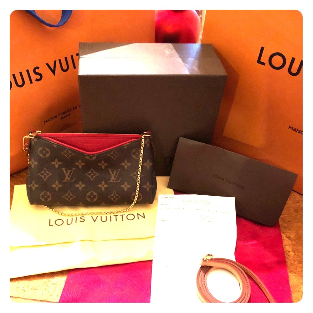 ❤️Pallas Clutch❤️